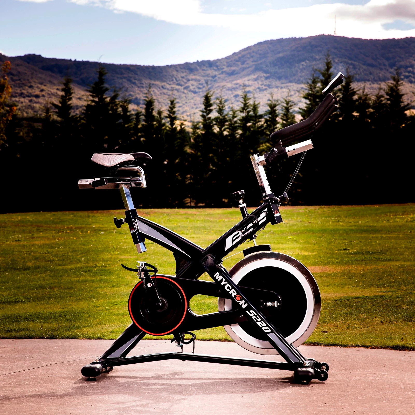 BH Fitness Indoor Bike Mycron S220 Produktbild