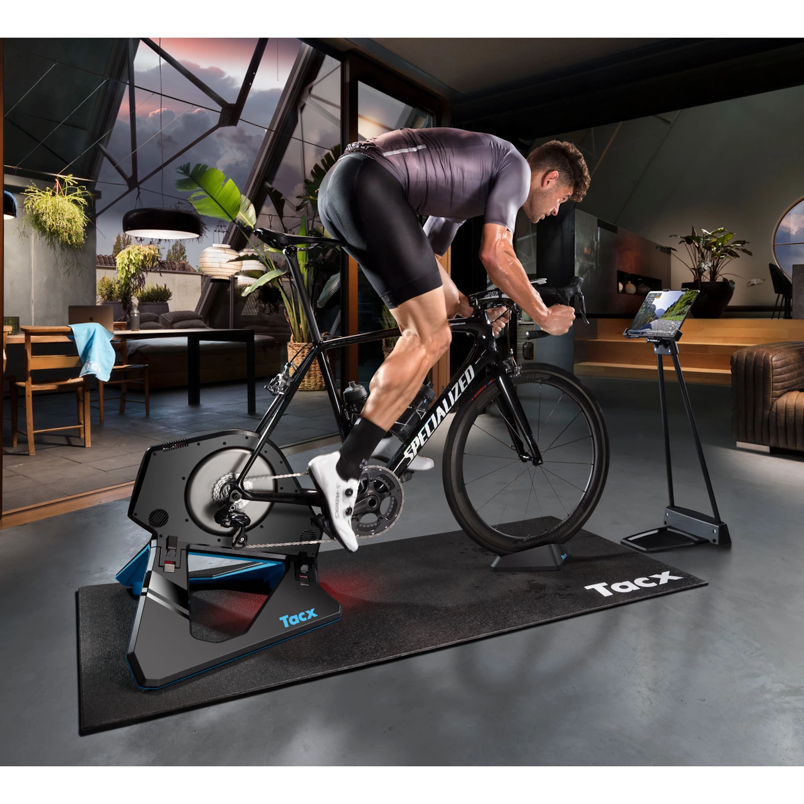 Tacx NEO 2T Smart inkl. Zubehör Produktbild